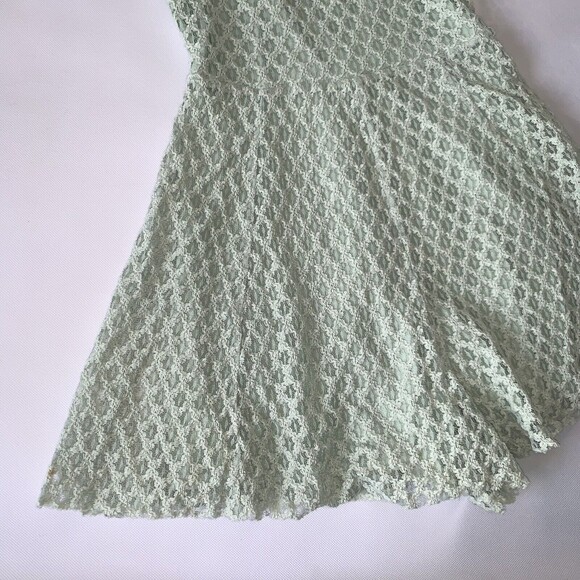 Urban Outfitters Silence Noise Romper Women S Lace Green Sheer High Neck Preppy - Picture 12 of 13
